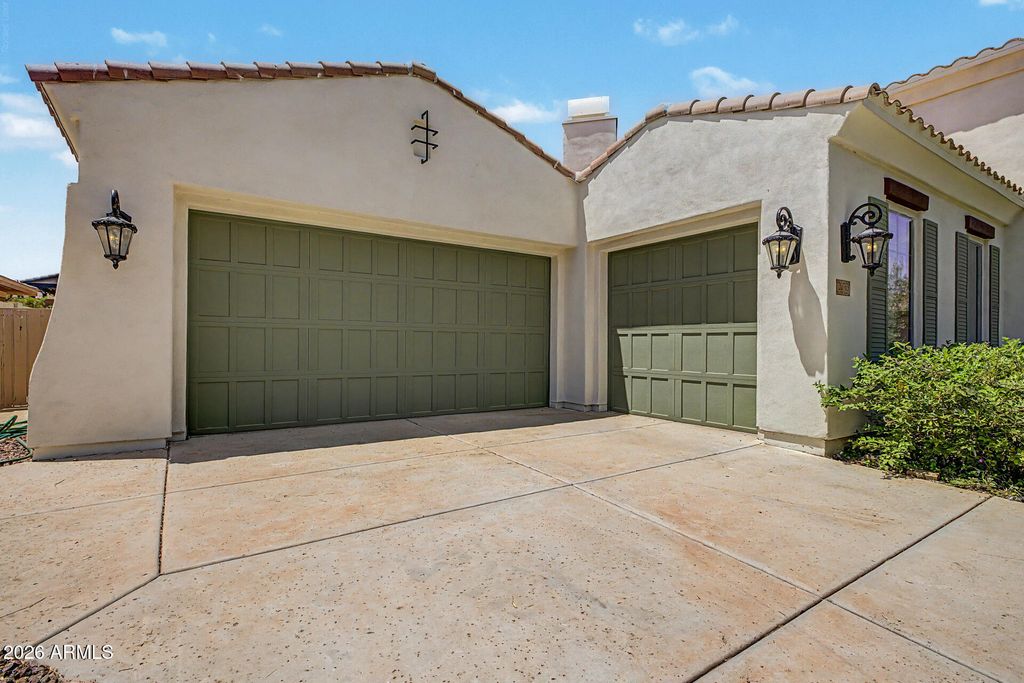 20763 W HOLT Drive, Buckeye, AZ 85396 — photo 4