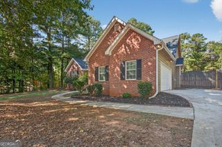 210 Riveredge Way, Mcdonough, GA 30252