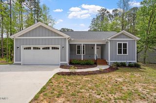 8004 Royal Drive, Sanford, NC 27332