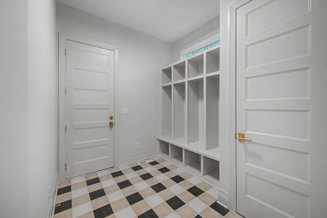 713 S 12th St, Nashville, TN 37206