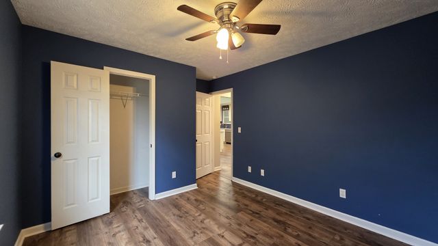 2312 Forrest Fields Dr, Chapel Hill, TN 37034