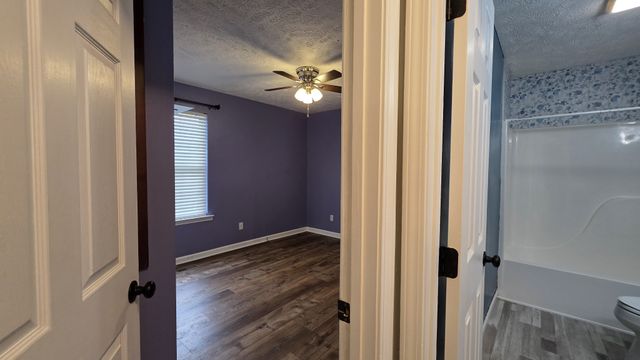 2312 Forrest Fields Dr, Chapel Hill, TN 37034
