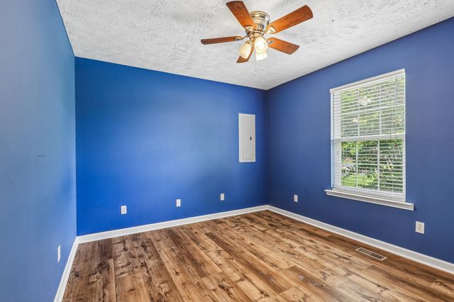 2312 Forrest Fields Dr, Chapel Hill, TN 37034