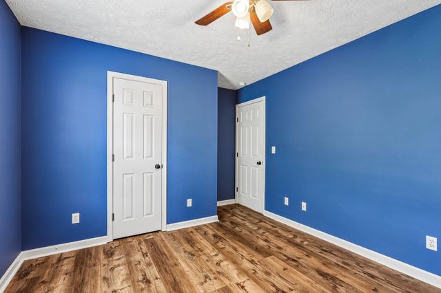 2312 Forrest Fields Dr, Chapel Hill, TN 37034
