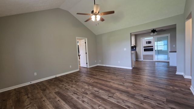 2312 Forrest Fields Dr, Chapel Hill, TN 37034
