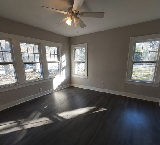 1222 W Morton Street, Denison, TX 75020