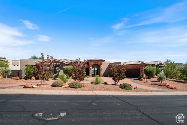 2082 W LONG SKY DR, St. George, UT 84770