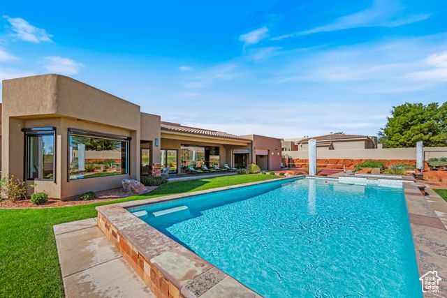 2082 W LONG SKY DR, St. George, UT 84770