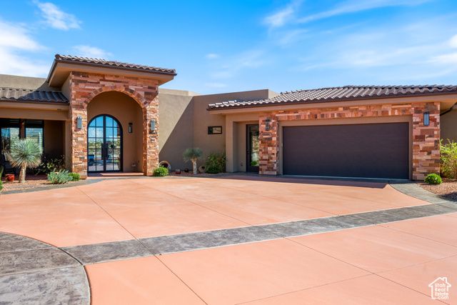 2082 W LONG SKY DR, St. George, UT 84770