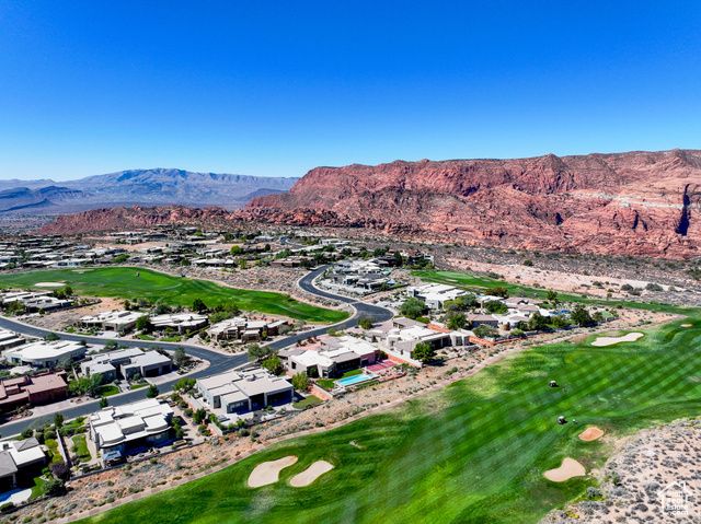 2082 W LONG SKY DR, St. George, UT 84770