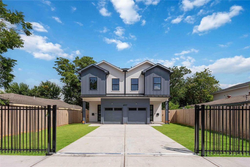 4117 Kewanee Street B, Houston, TX 77051