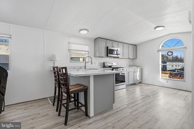 64 ROCKYWOOD LANE, Essex, MD 21221