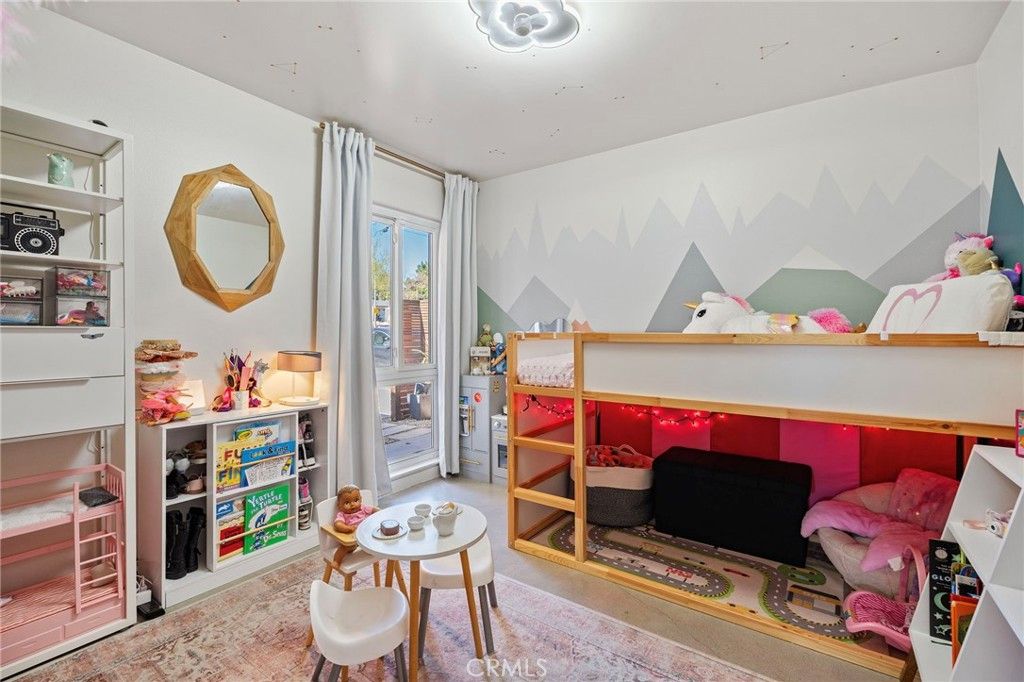 Image 32 of property listing at 7026 Middlesbury Ridge, West Hills, CA 91307