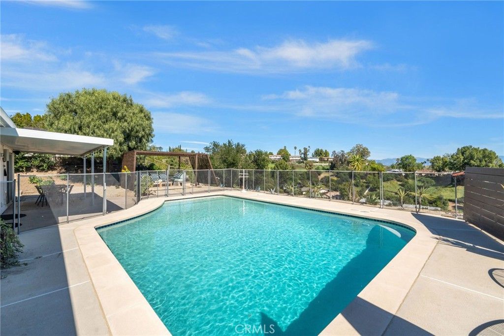 Image 47 of property listing at 7026 Middlesbury Ridge, West Hills, CA 91307