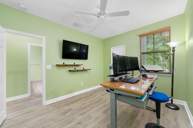 128 W Prive Circle, Delray Beach, FL 33445