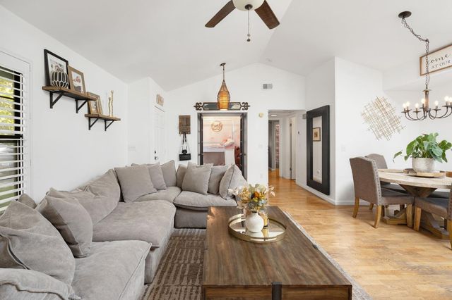 2178 Sandcastle Way, Sacramento, CA 95833