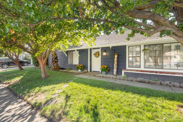 2178 Sandcastle Way, Sacramento, CA 95833