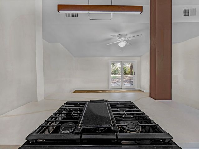 7842 E Latimer Place North, Tulsa, OK 74115
