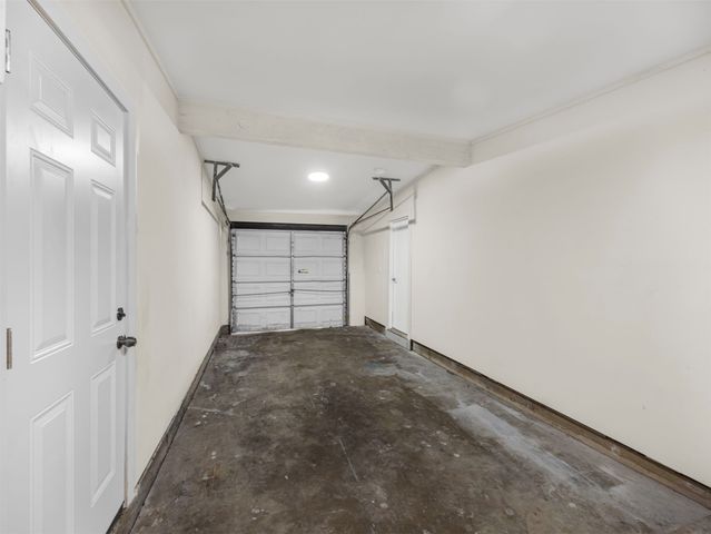 7842 E Latimer Place North, Tulsa, OK 74115