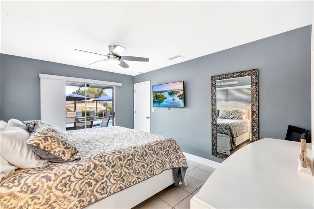 Image 17 of property listing at 5103 Pelican BLVD, Cape Coral, FL 33914
