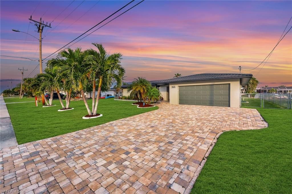 Image 2 of property listing at 5103 Pelican BLVD, Cape Coral, FL 33914