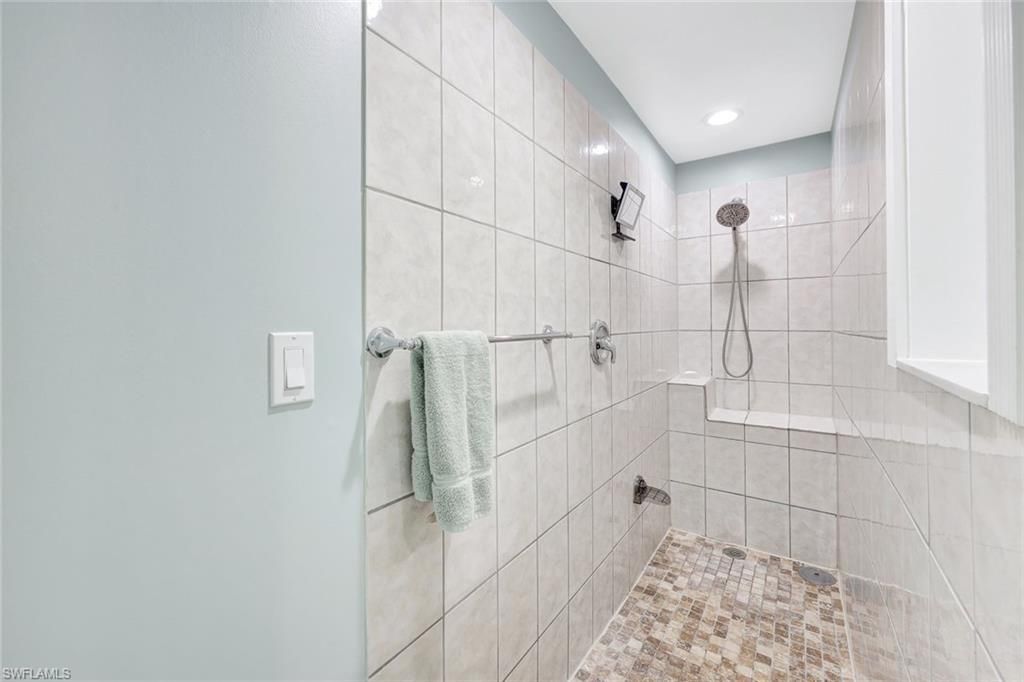 Image 18 of property listing at 5103 Pelican BLVD, Cape Coral, FL 33914