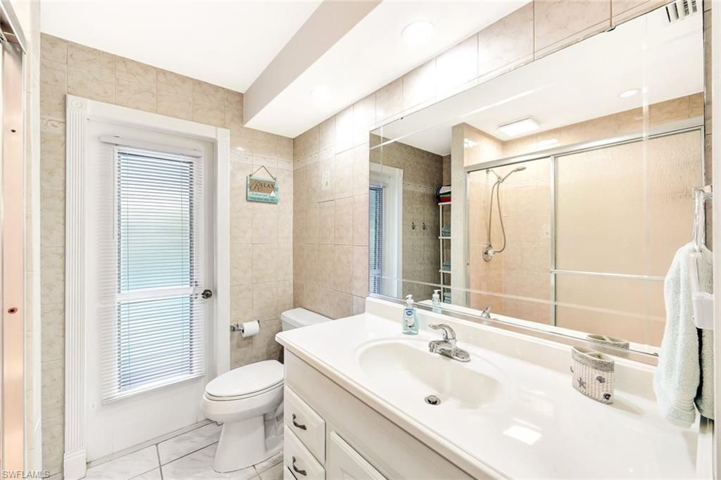 Image 21 of property listing at 5103 Pelican BLVD, Cape Coral, FL 33914