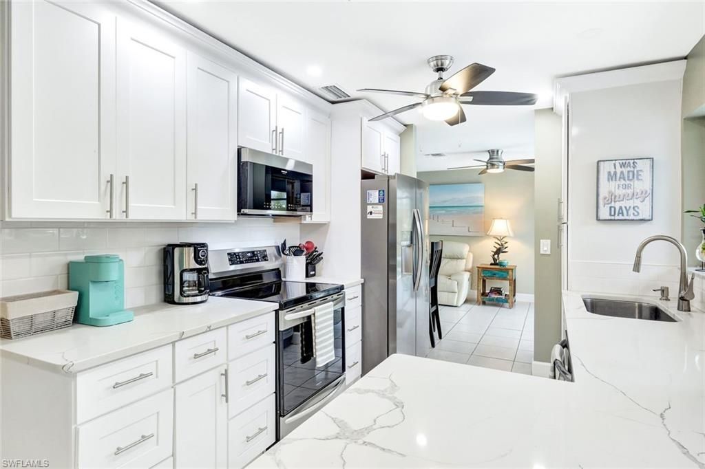 Image 3 of property listing at 5103 Pelican BLVD, Cape Coral, FL 33914