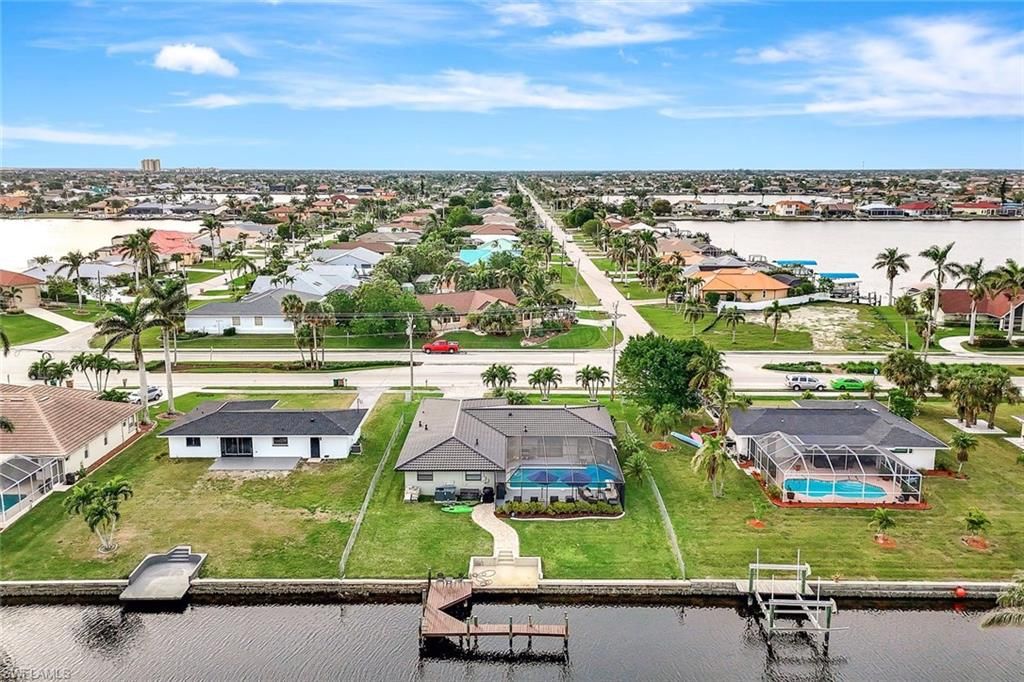 Image 35 of property listing at 5103 Pelican BLVD, Cape Coral, FL 33914