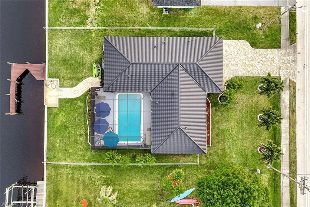 Image 38 of property listing at 5103 Pelican BLVD, Cape Coral, FL 33914