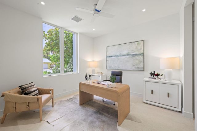 519 SE 4th Avenue, Delray Beach, FL 33483