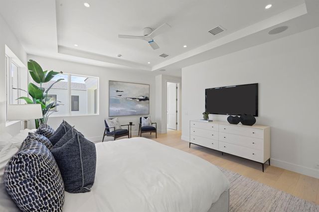 519 SE 4th Avenue, Delray Beach, FL 33483