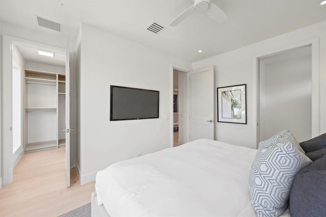 519 SE 4th Avenue, Delray Beach, FL 33483