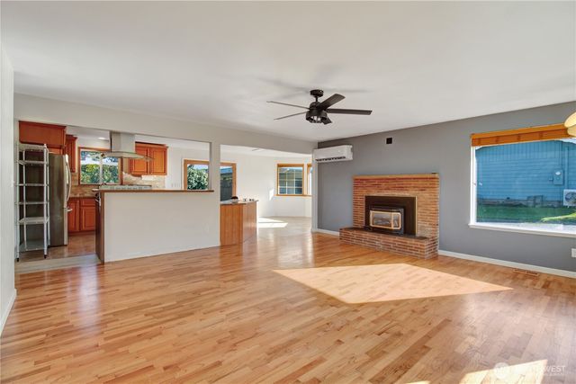 908 S 18th Street, Mount Vernon, WA 98274