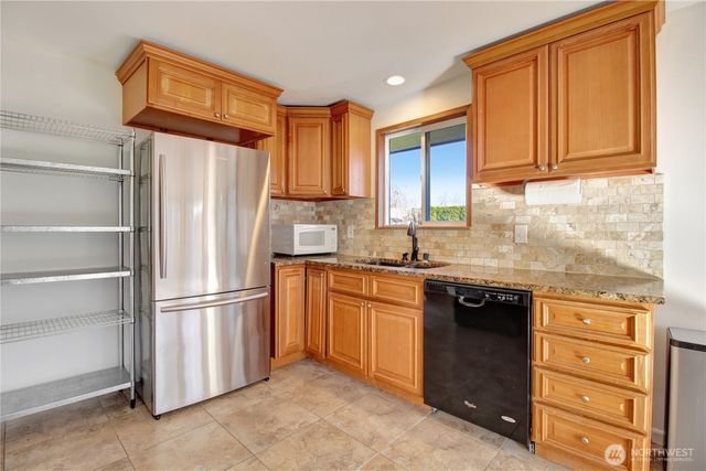 908 S 18th Street, Mount Vernon, WA 98274