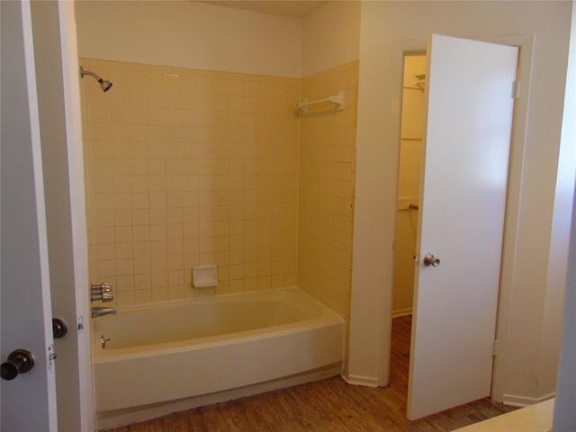 604 Mistywood CIR, Cedar Park, TX 78613