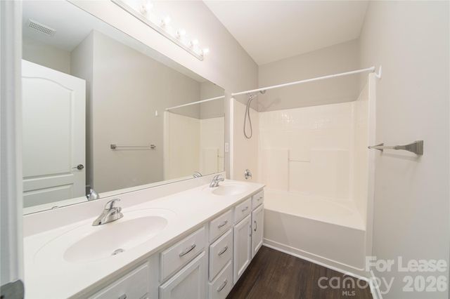 108 Southsquare Row, Davidson, NC 28036