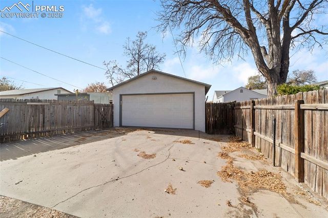 610 Brown Avenue, Pueblo, CO 81004