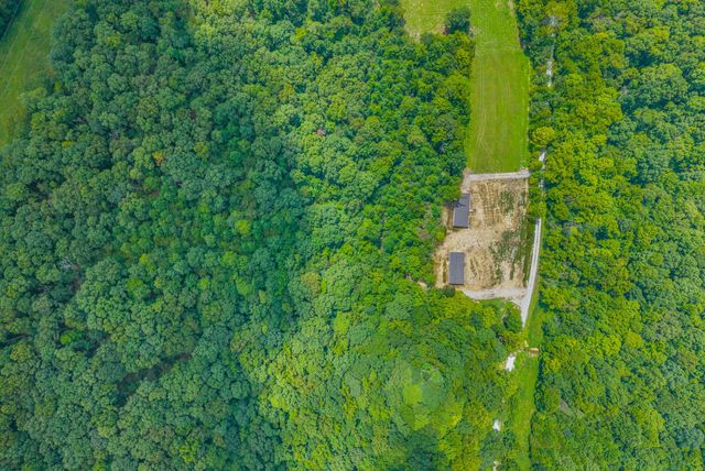 367 John Ross Hollow Road, Erin, TN 37061