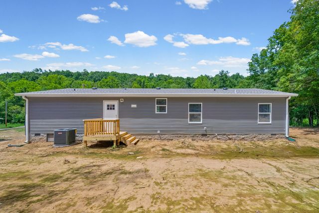 367 John Ross Hollow Road, Erin, TN 37061