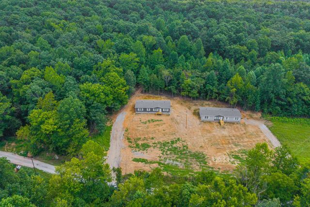 367 John Ross Hollow Road, Erin, TN 37061