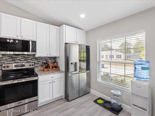 587 Plumbago Road NW, Palm Bay, FL 32907