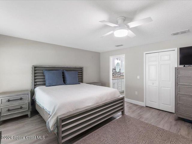 587 Plumbago Road NW, Palm Bay, FL 32907