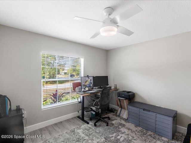 587 Plumbago Road NW, Palm Bay, FL 32907