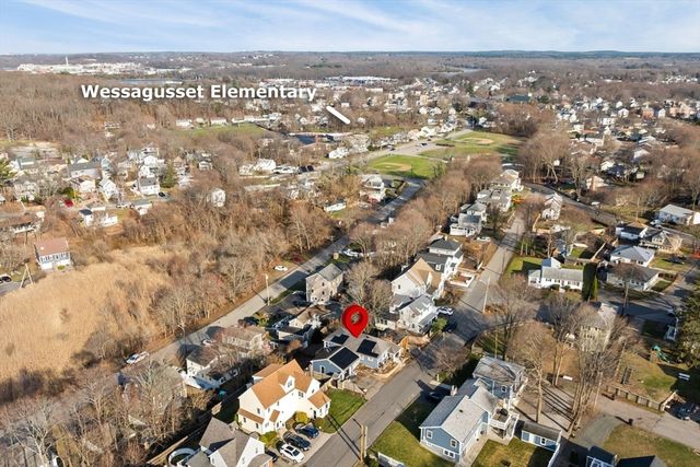81 Wessagussett Rd, Weymouth, MA 02191