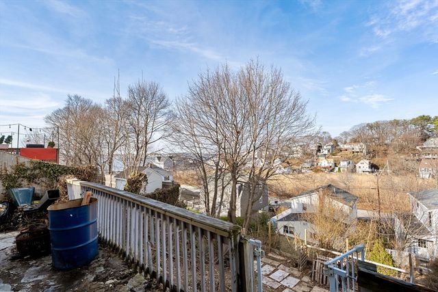 81 Wessagussett Rd, Weymouth, MA 02191