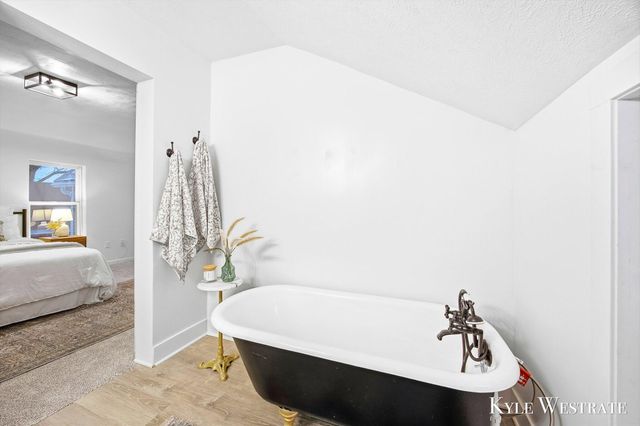 117 Houseman Avenue Ne, City Of Grand Rapids, MI 49503