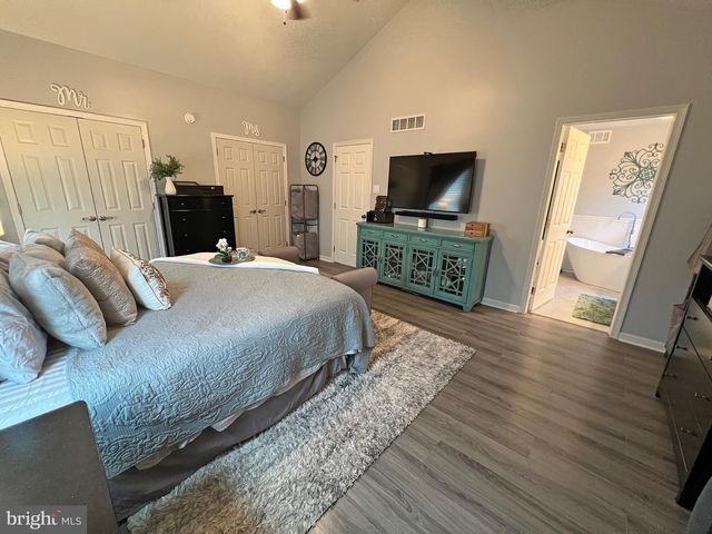 218 WATERFORD WAY, Garnet Valley, PA 19060