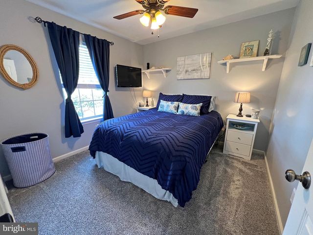 218 WATERFORD WAY, Garnet Valley, PA 19060