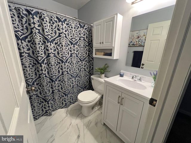 218 WATERFORD WAY, Garnet Valley, PA 19060